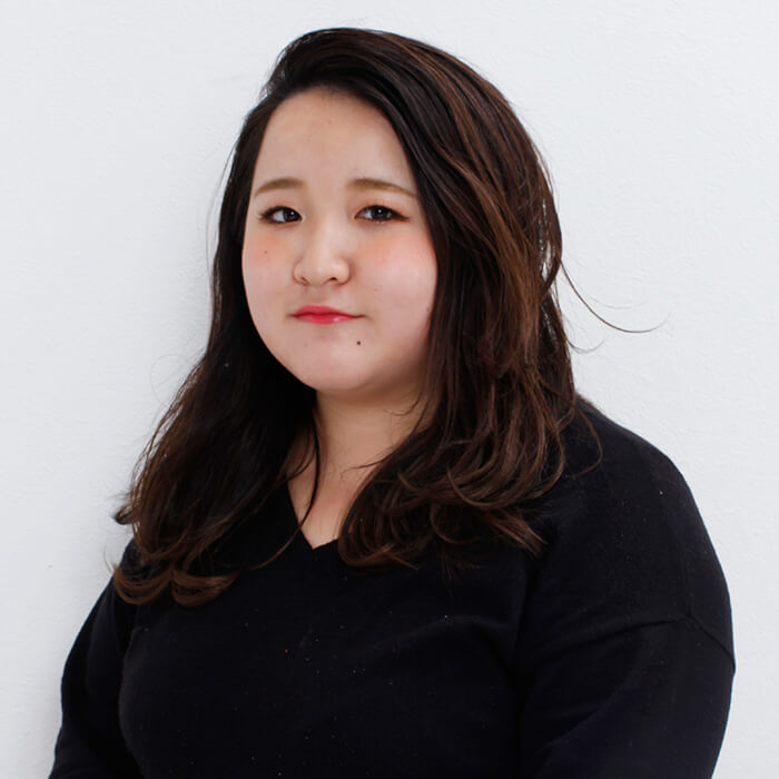 根岸 真奈美